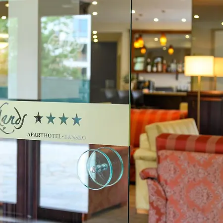 Parklands & Pool 4* バンスコ