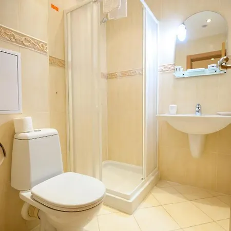 Parklands & Pool 4*