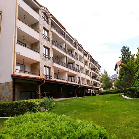 Parklands & Pool 4* Bansko