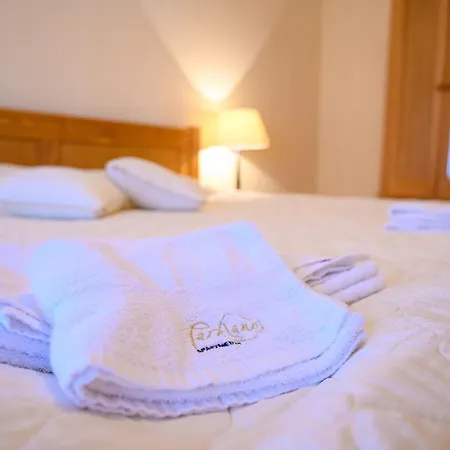Parklands & Pool 4*