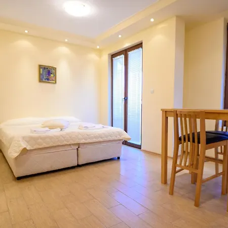 Szálloda Parklands & Pool