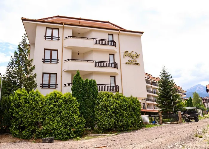 Parklands & Pool Szálloda Banszko