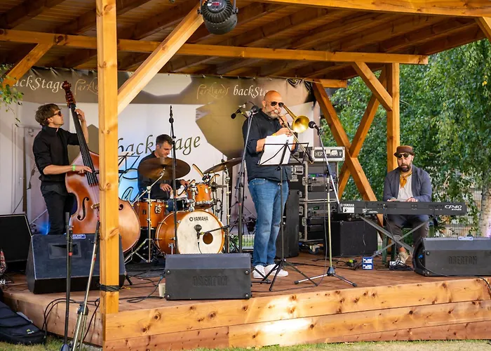 Szálloda Parklands & Pool 4*